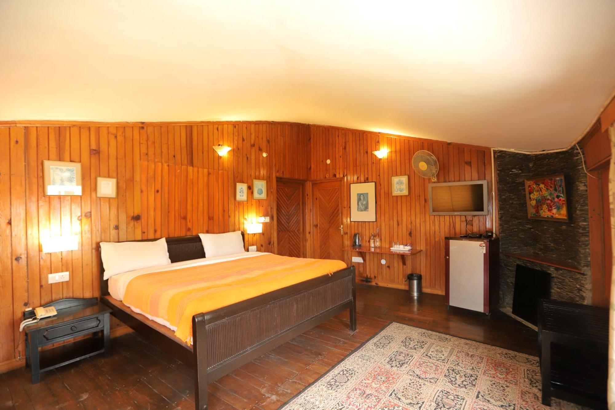 Cedar By Aahma Lodge *